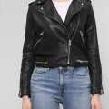 Черная кожаная куртка женская: Особенности приобретения в интернет-магазине